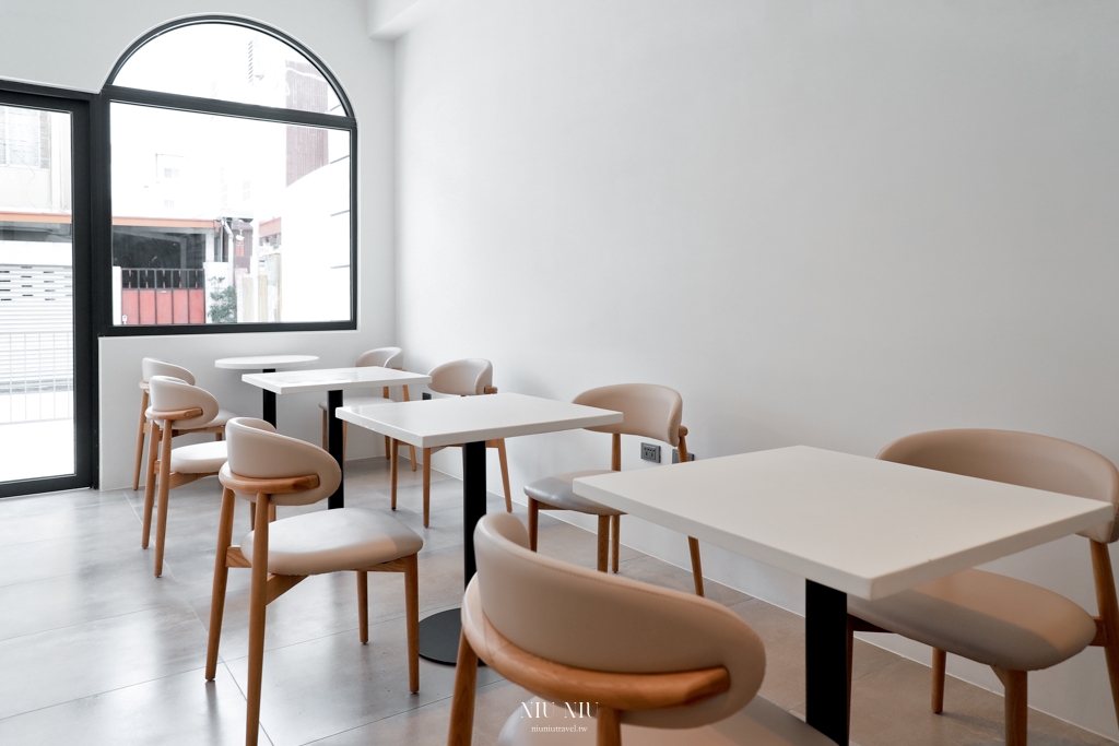 MARGIN coffee｜台東極簡風格咖啡廳，藏身靜謐巷弄內的獨特美味，不藏私推薦(含菜單)