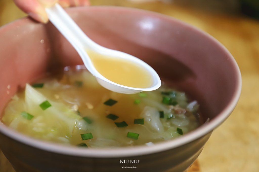 屏東萬丹美食｜阿慧飯湯，用料豐盛的古早味飯湯，銅板價就能吃飽飽