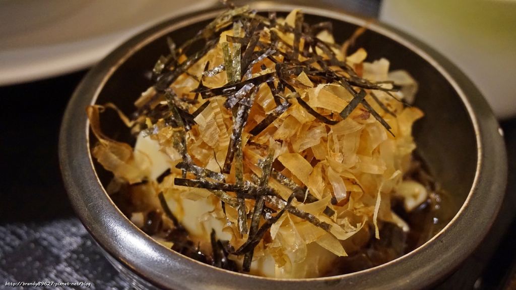[高雄美食] 岩葉拉麵，高雄華夏店，評價極好的日式拉麵 @妞妞幸福花園